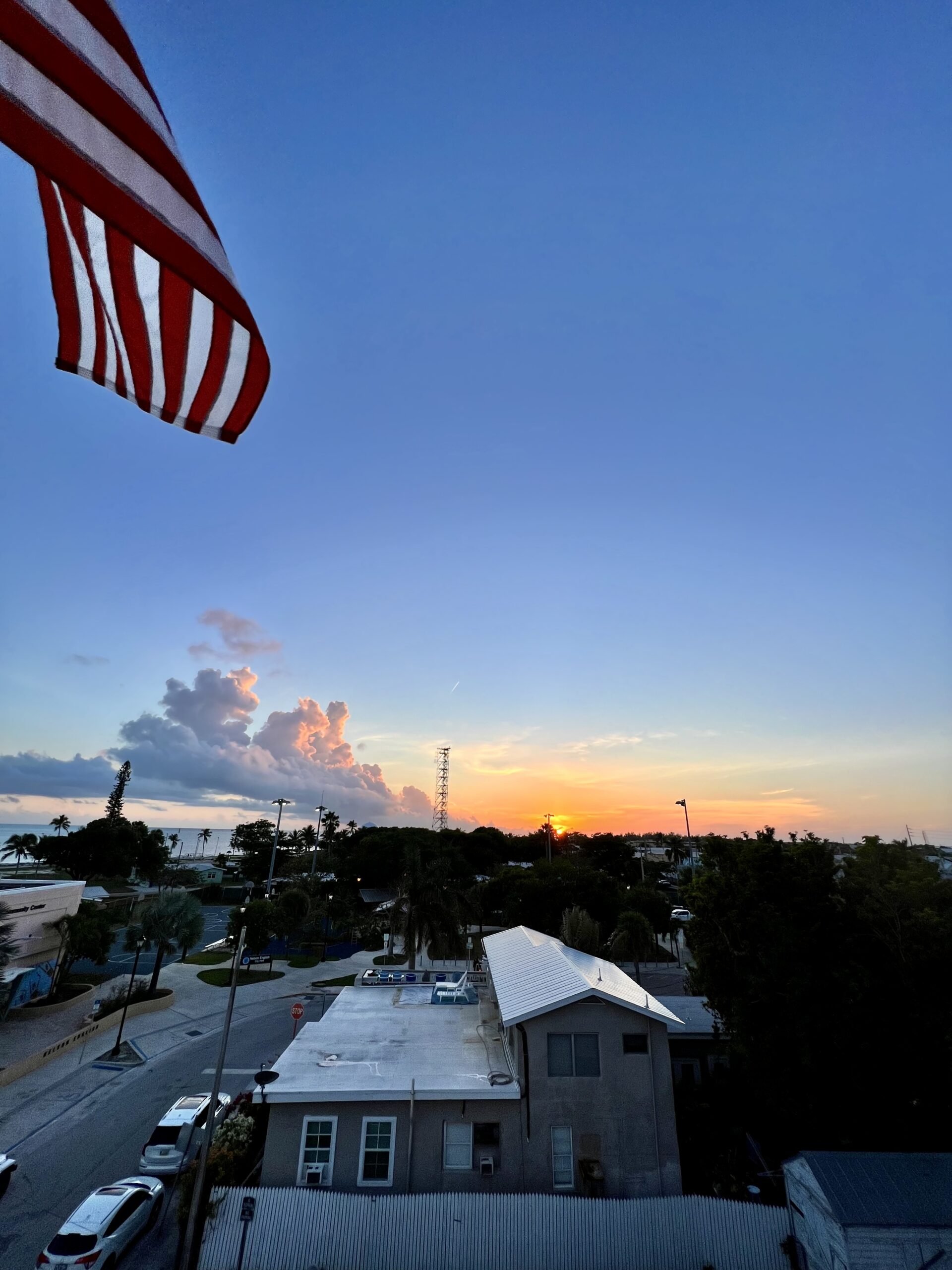 Which Florida Key is right for you? Aerial view of the Florida Keys islands and turquoise water.